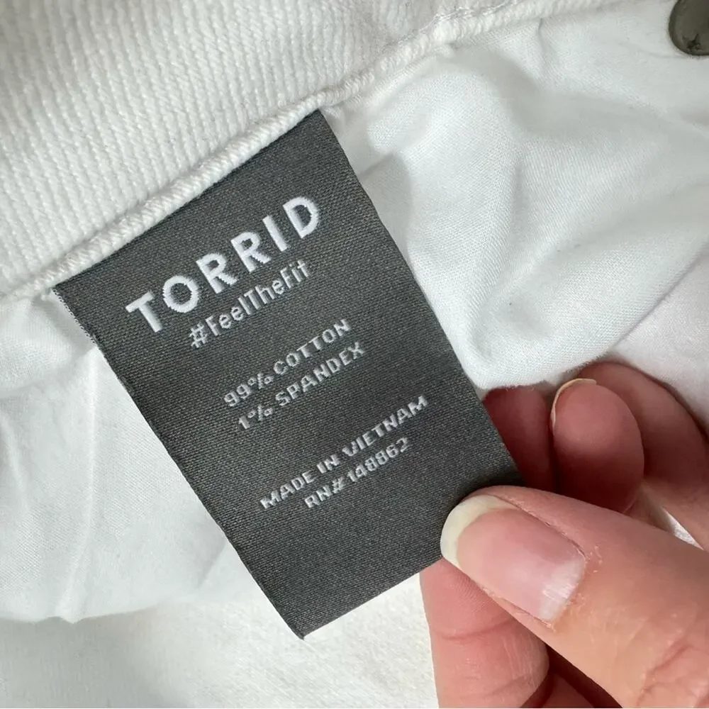 Torrid White High Rise Straight Leg Jeans Womens 14 Distressed Raw Hem Denim - Picture 12 of 13